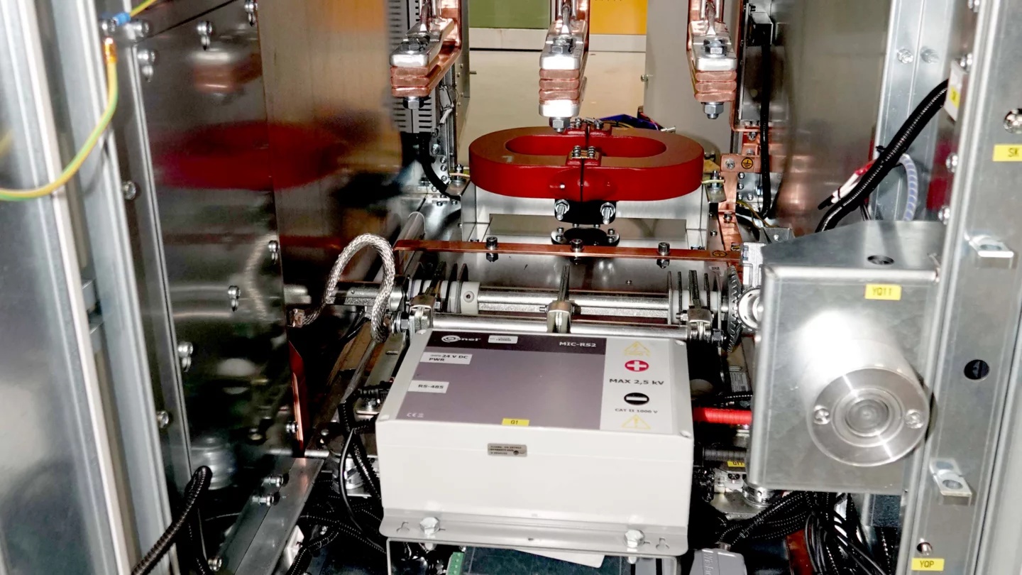 Medidor de resistencia de aislamiento MIC-RS2-1-thumbnail