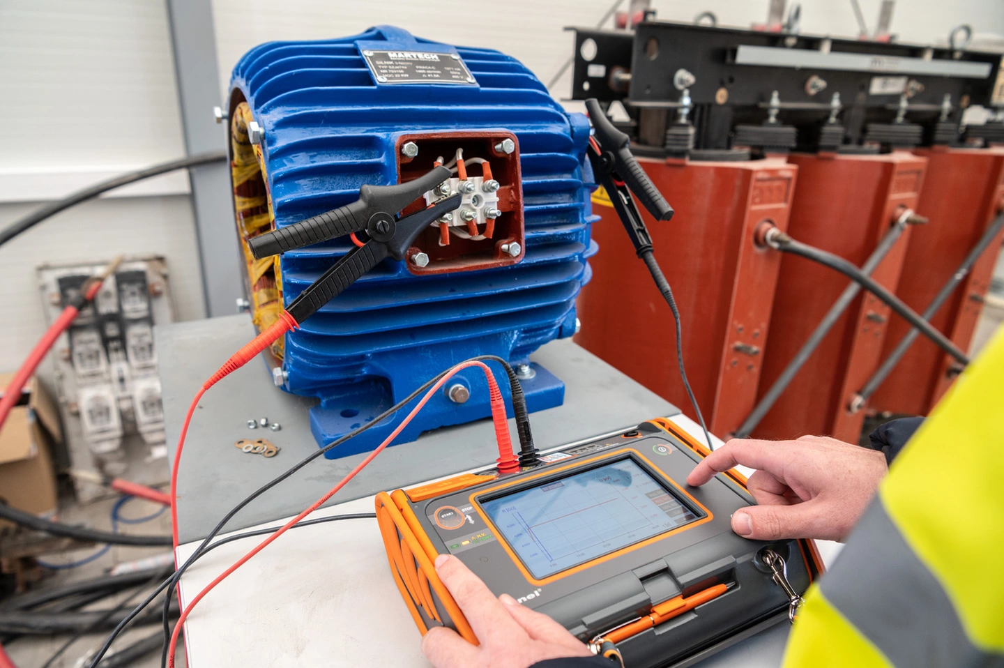Wielofunkcyjny miernik parametrów instalacji elektrycznych z programem MPI-536 + PE6-1-thumbnail