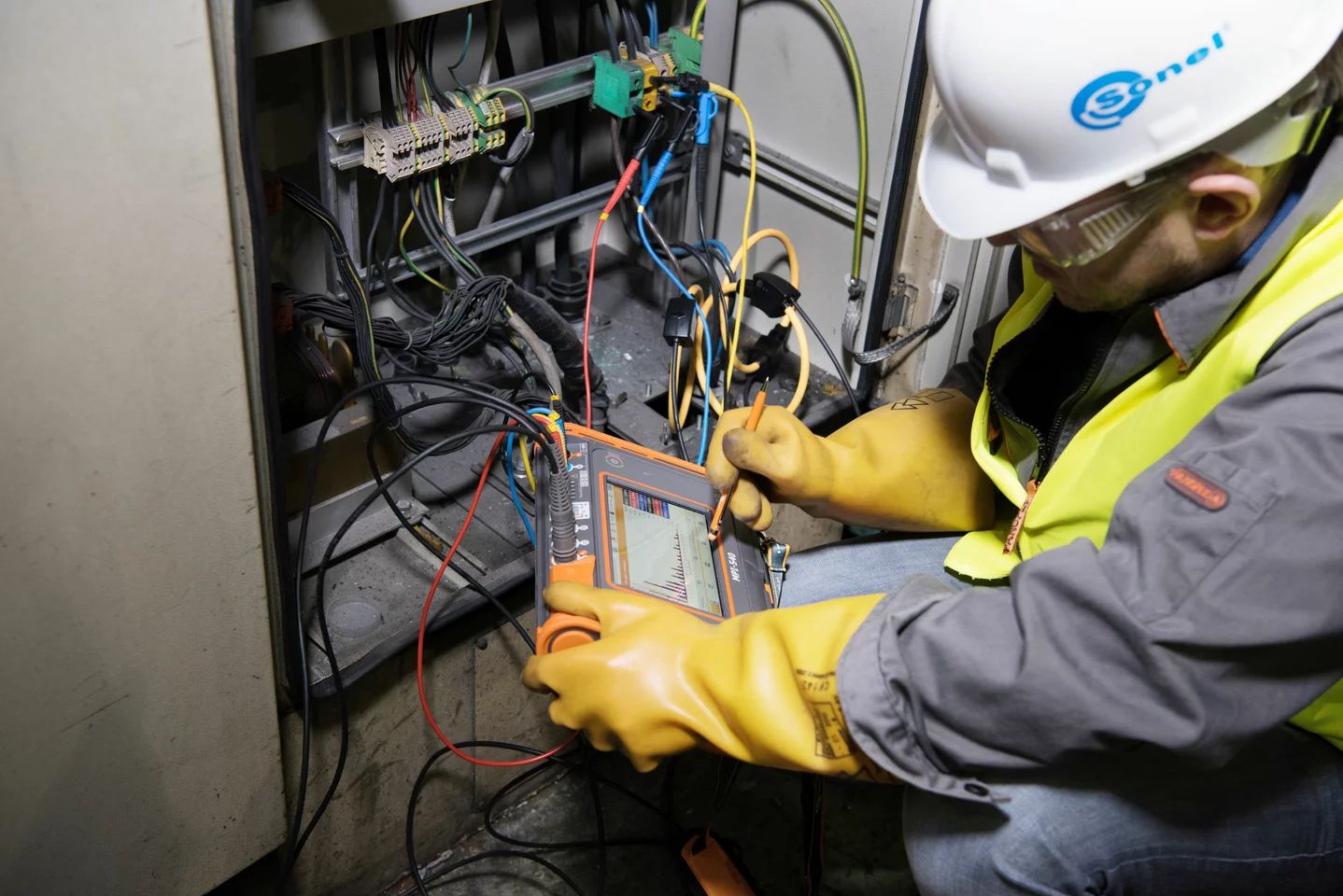 Wielofunkcyjny miernik parametrów instalacji elektrycznych bez cęgów elastycznych MPI-540 Start-3-thumbnail