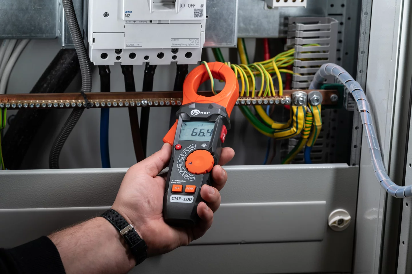 Leakage current digital clamp meter CMP-100-4