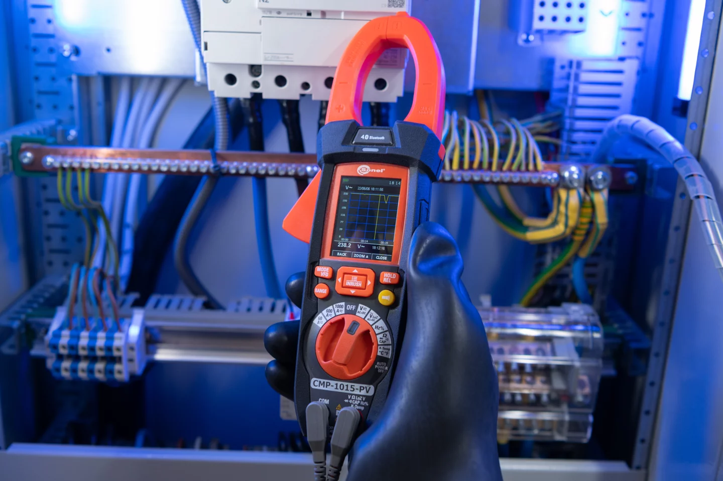 Digital clamp meter for photovoltaic installations CMP-1015-PV-3