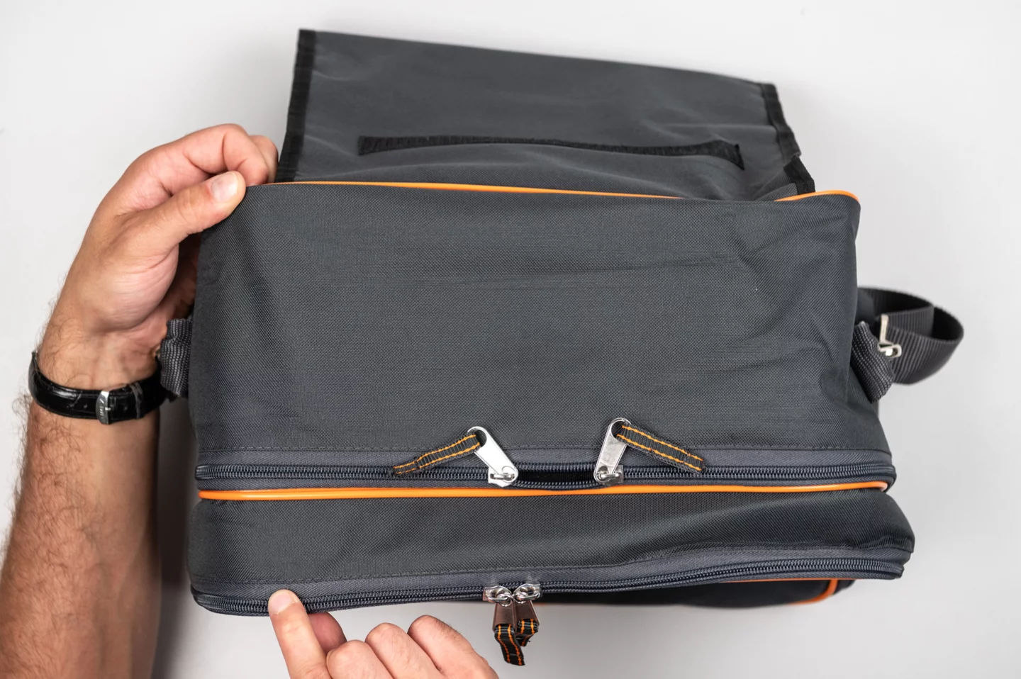 Carrying case L-11-5-thumbnail