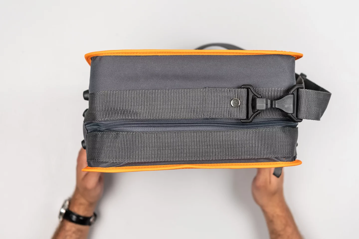 Carrying case  L-2-6-thumbnail
