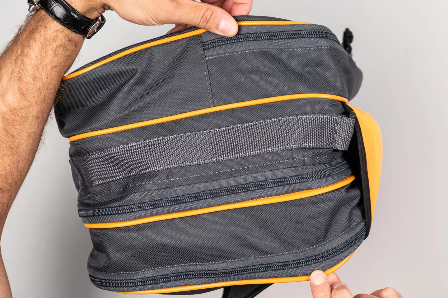 Carrying case L-4-1-thumbnail