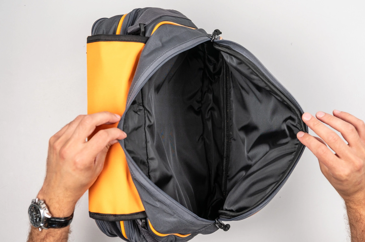 Carrying case L-4-2-thumbnail