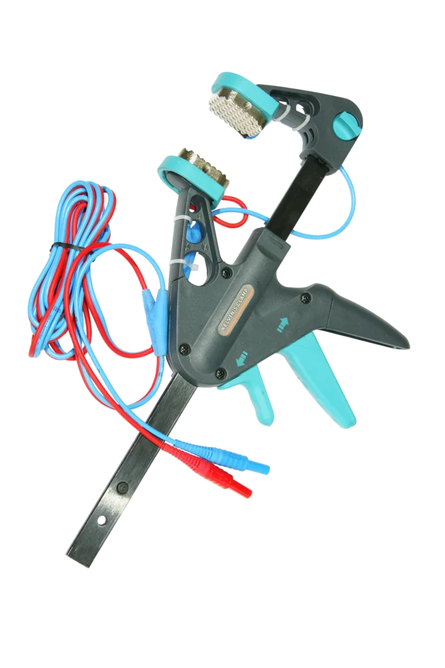 Kelvin vice with cables-thumbnail