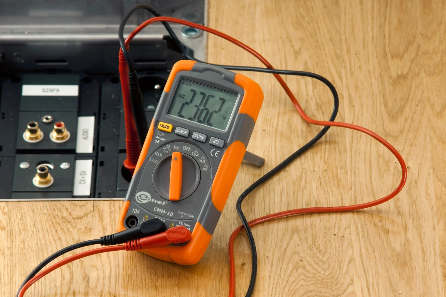 Digital Multimeter CMM-10-2-thumbnail