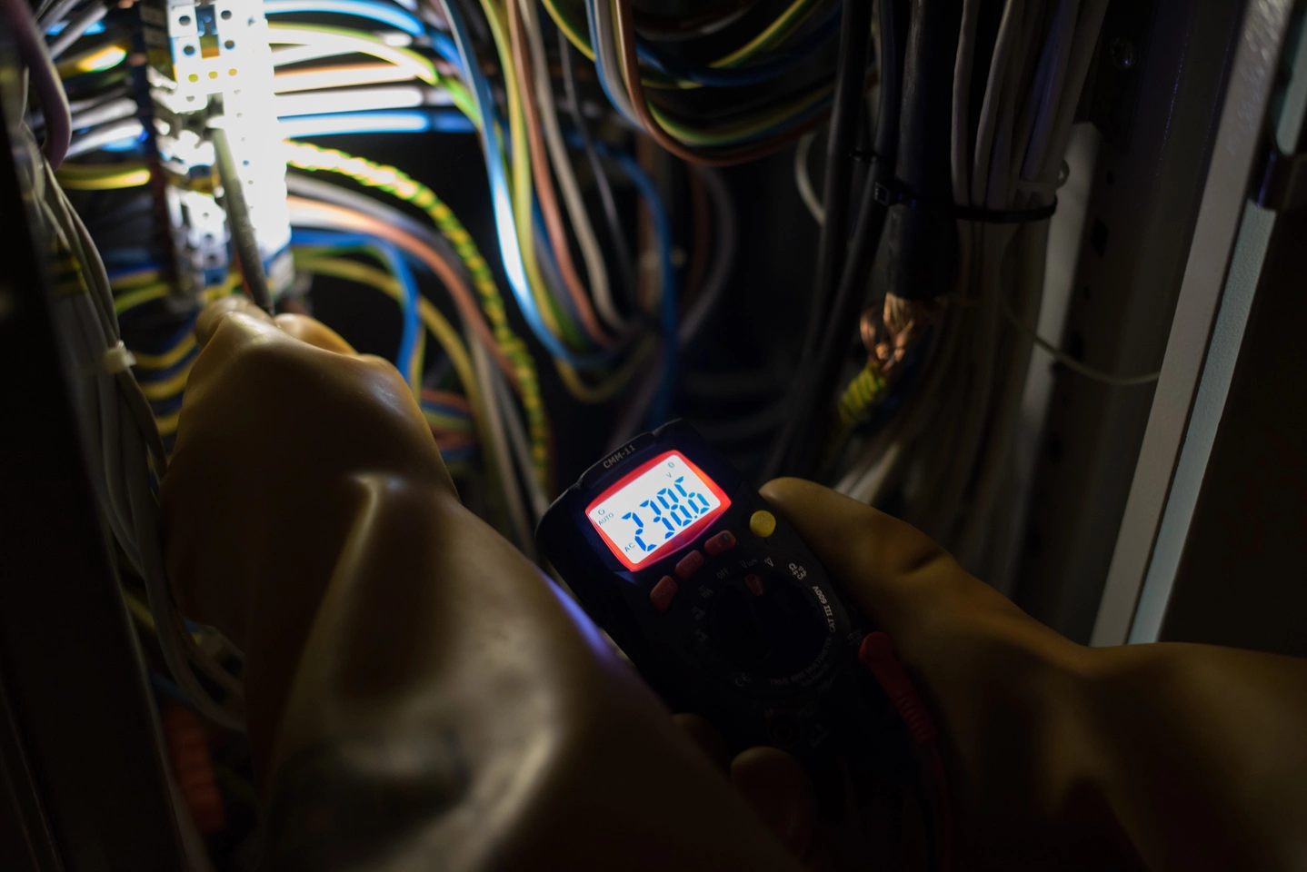 Digital Multimeter CMM-11-2-thumbnail