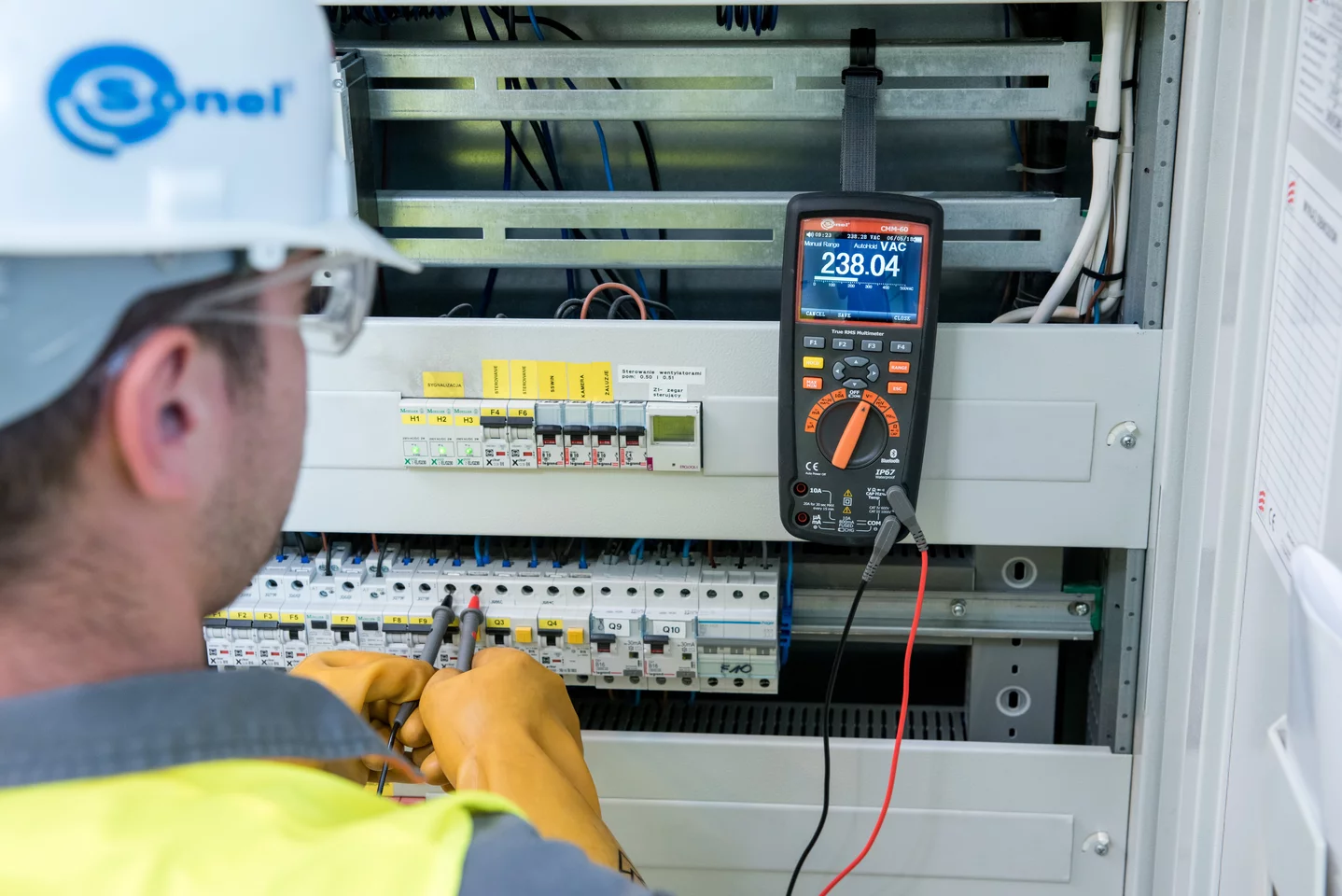 Advanced Industrial Multimeter CMM-60-6-thumbnail