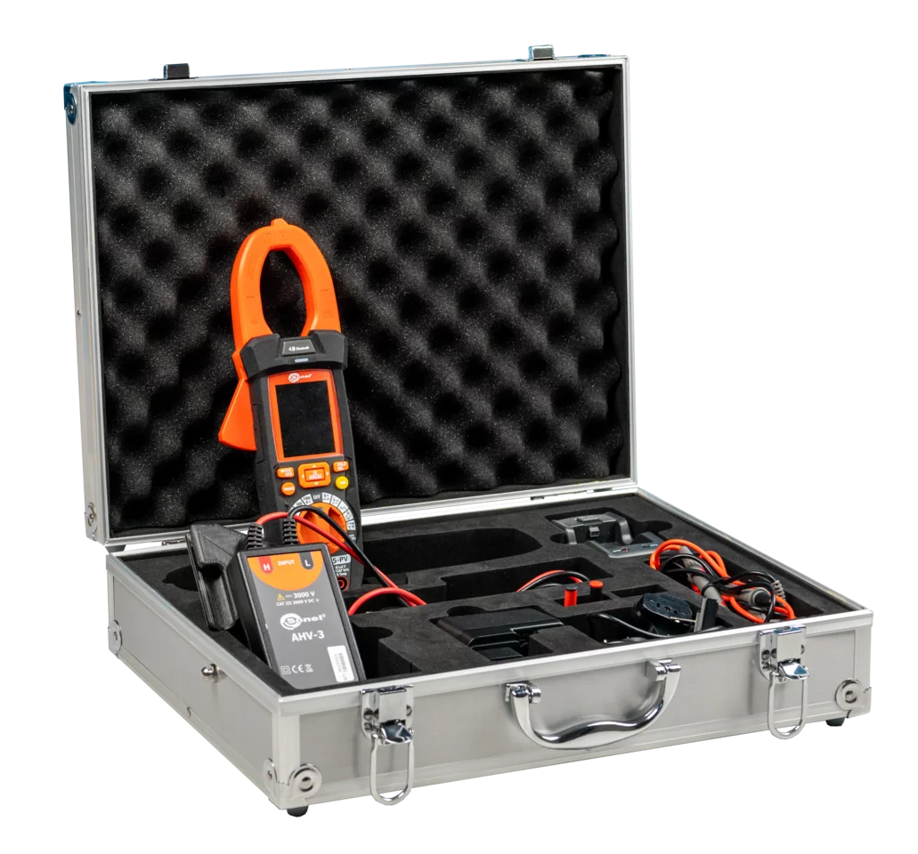 Digital clamp meter for photovoltaic installations CMP-1015-PV Pro-thumbnail