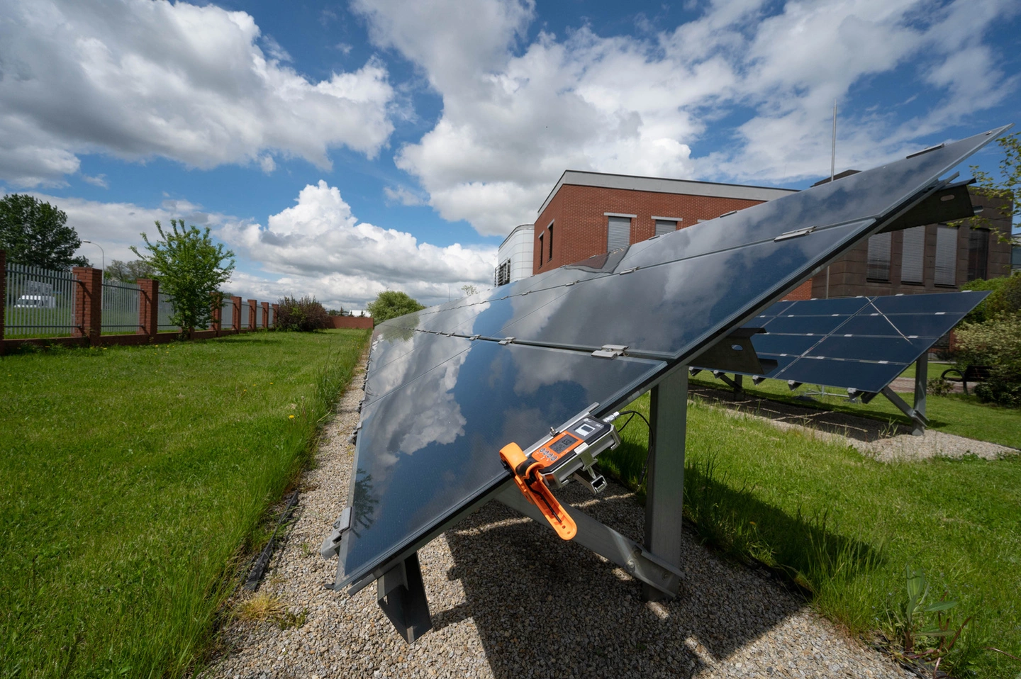 Solar radiation and temperature meter IRM-1-7-thumbnail