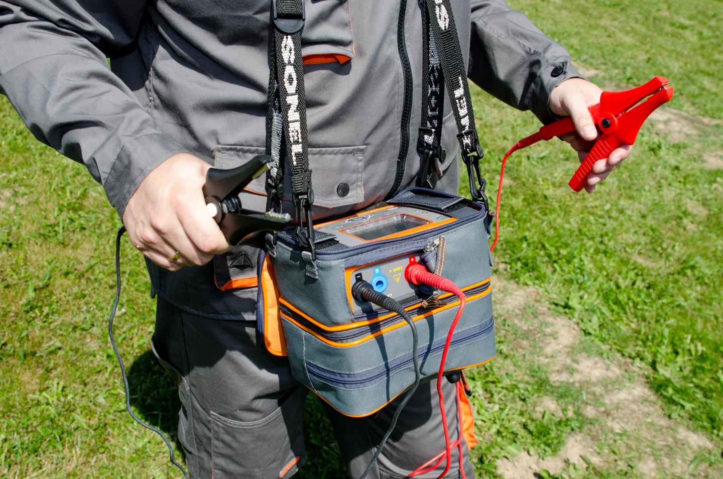 Insulation Resistance Meter MIC-2501-5-thumbnail