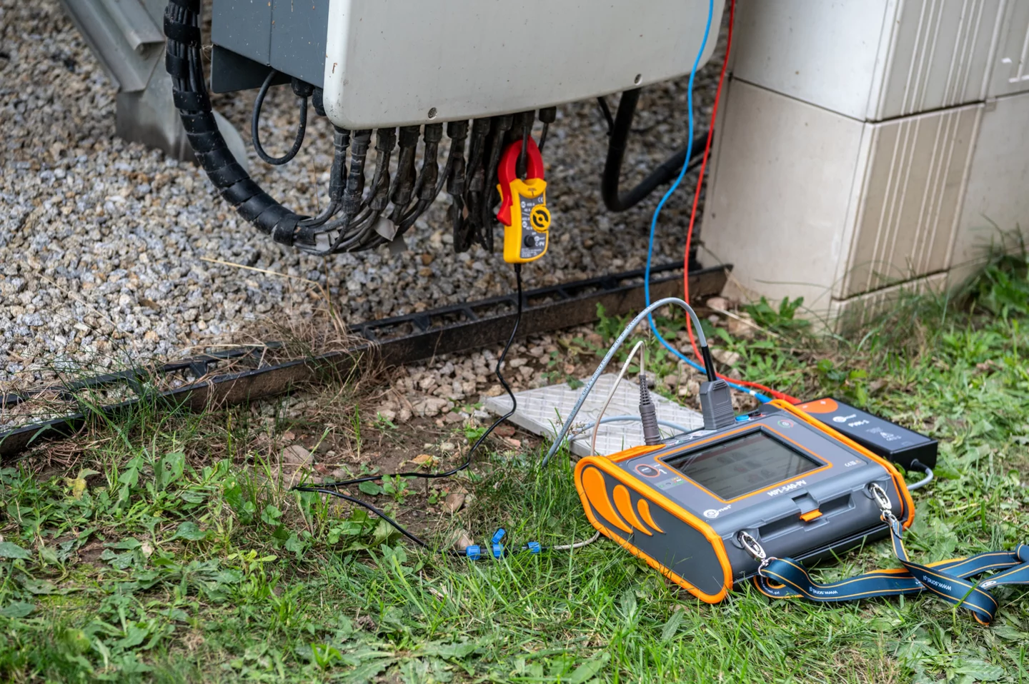 Multi-function meter of electrical and PV system parameters with flexible coils and solar radiation measurement set MPI-540-PV Solar-3