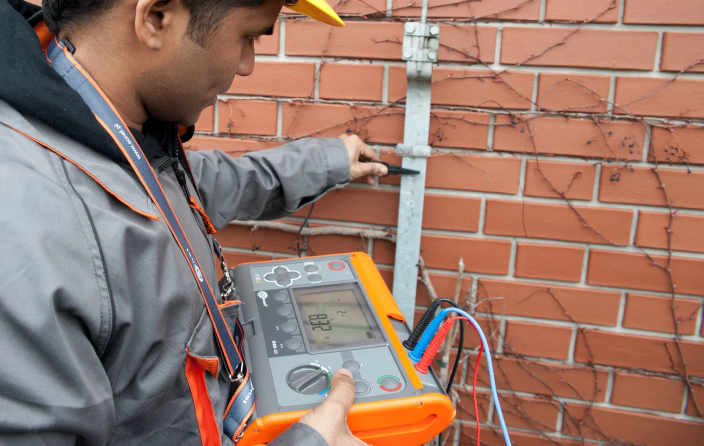 Earth Resistance Meter MRU-21-2-thumbnail