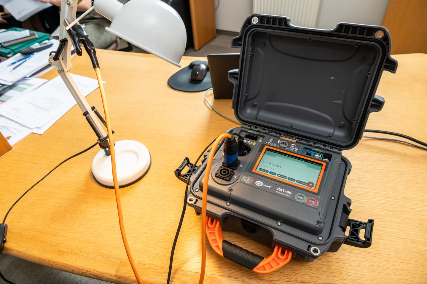 Portable Appliance Tester PAT-95-4-thumbnail